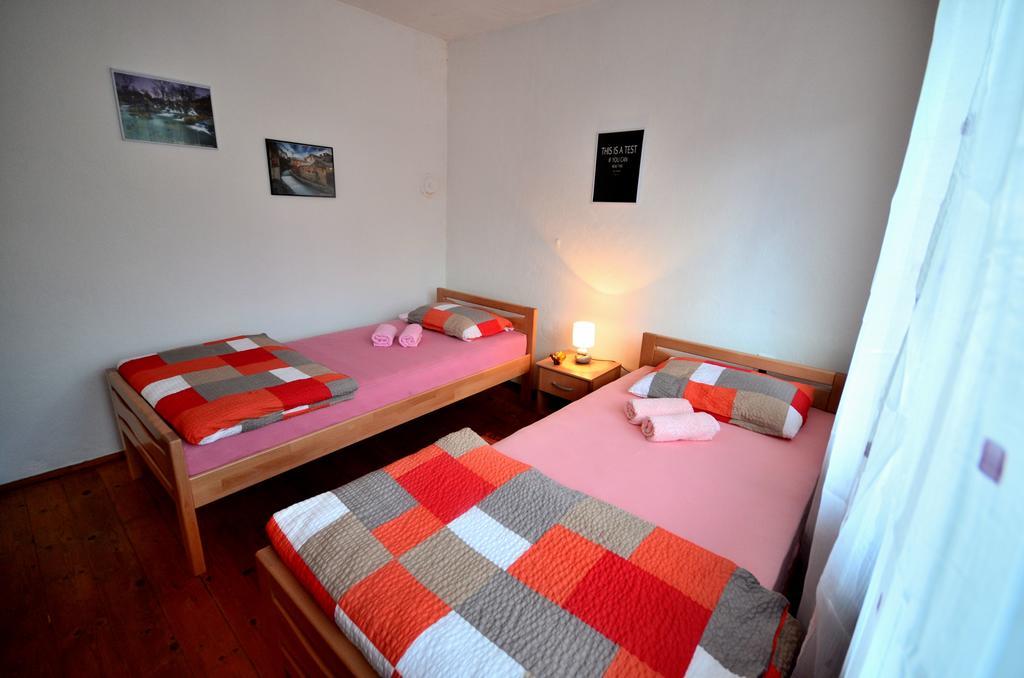 Guest House Konjic Exterior photo